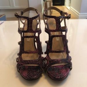 Diane von Furstenberg snakeskin patterned sandals!